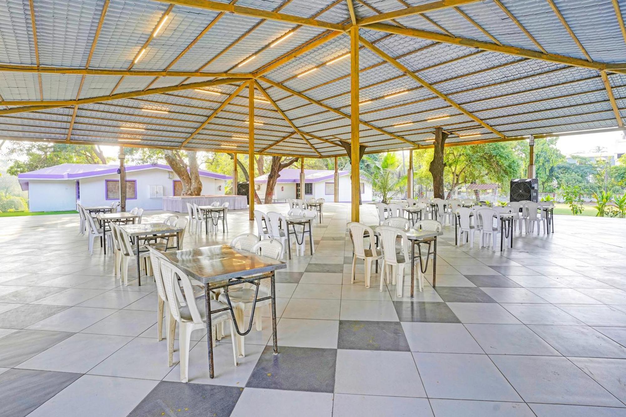 Hotel O Summer House Daman Exterior photo